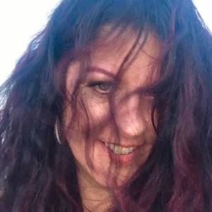 Meet your Posher, Carole